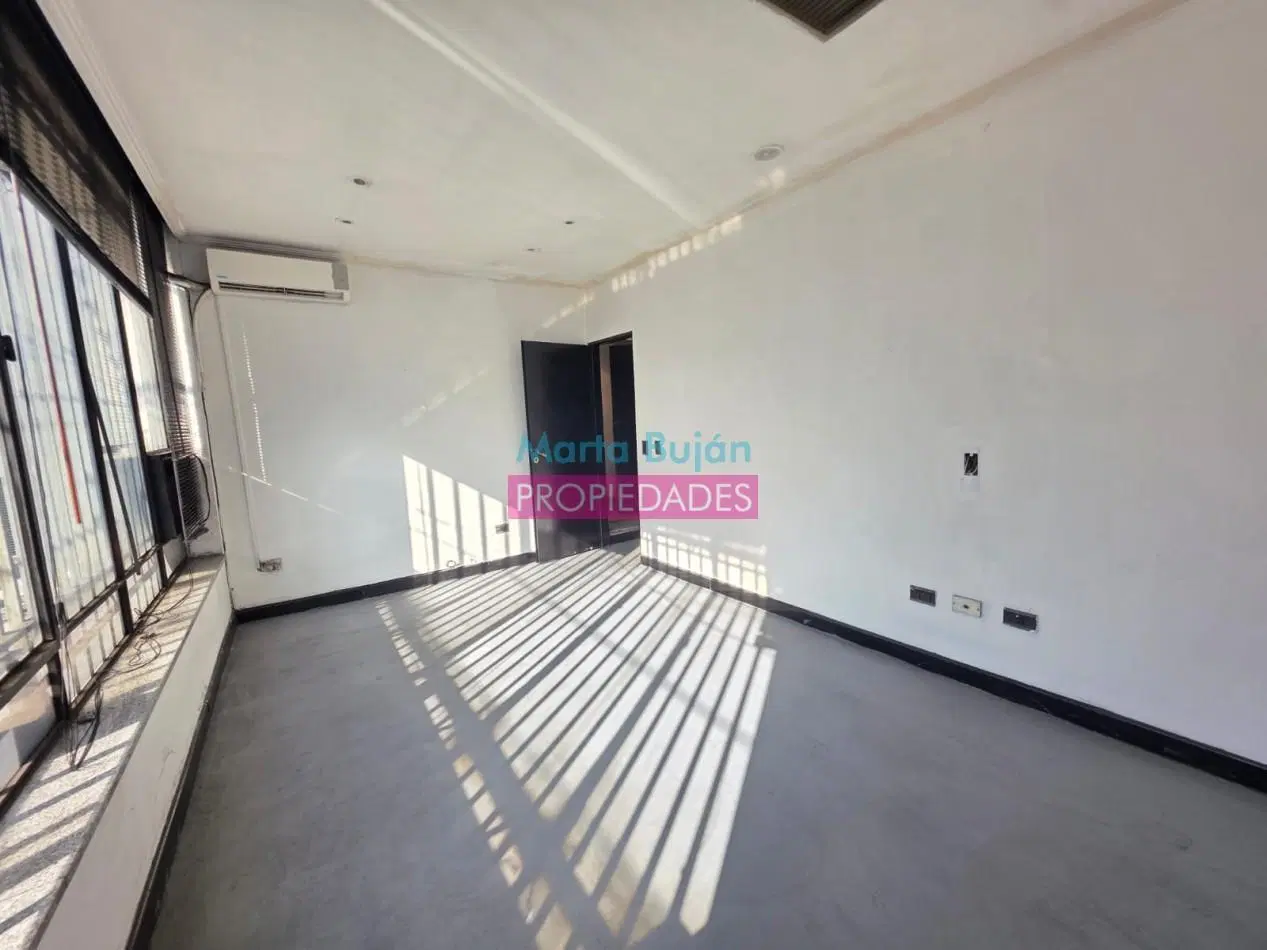 VENTA OFICINA AV. BELGRANO 375 AVELLANEDA 8