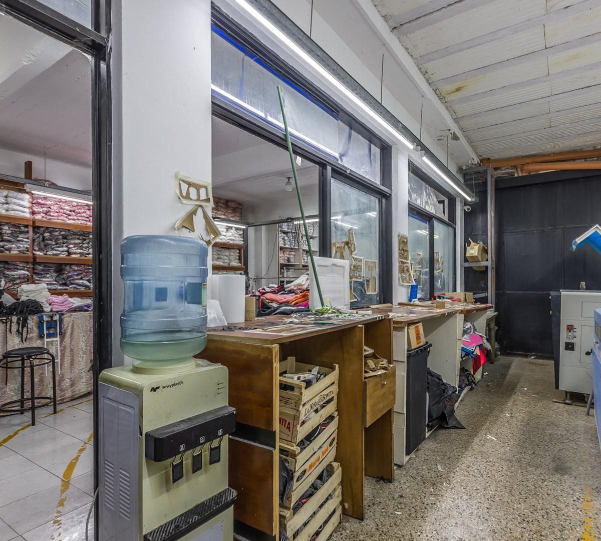 Taller con Vivienda en Caba: Lote Propio, Terraza y Quincho 4