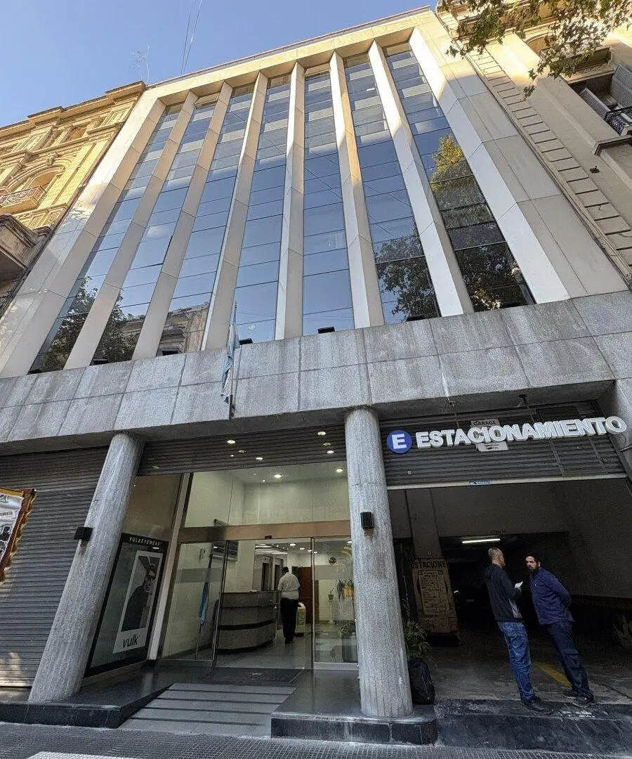 PISO DE OFICINA EN ALQUILER - EXPENSAS INCLUIDAS EN EL PRECIO PISO 8 2