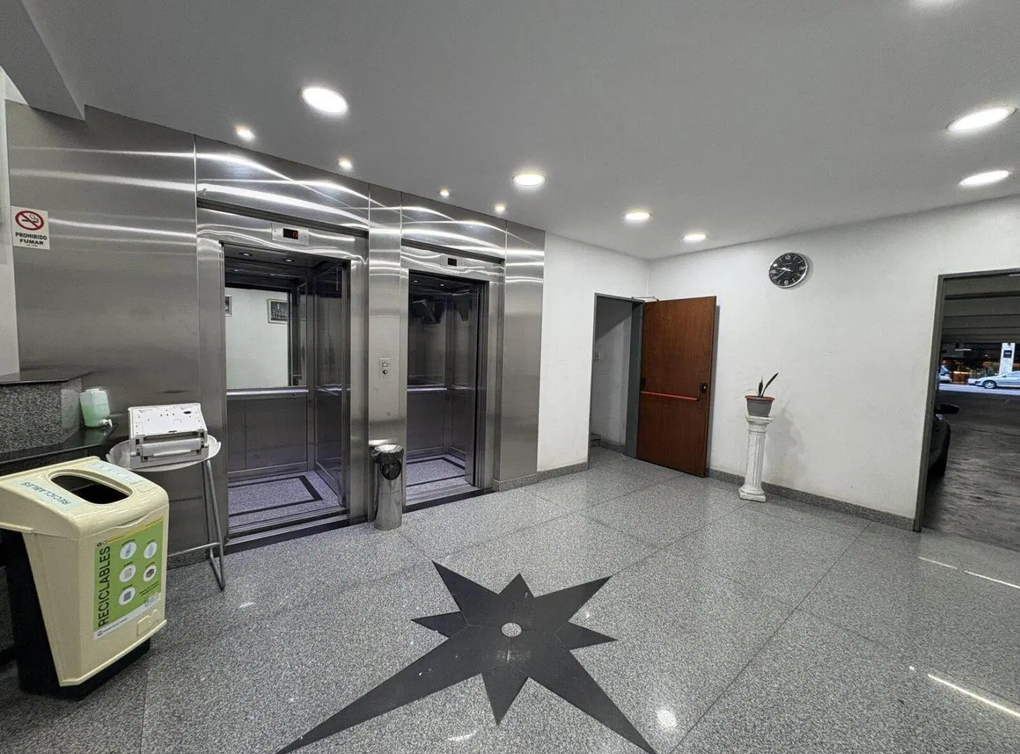 PISO DE OFICINA EN ALQUILER - EXPENSAS INCLUIDAS EN EL PRECIO PISO 8 5