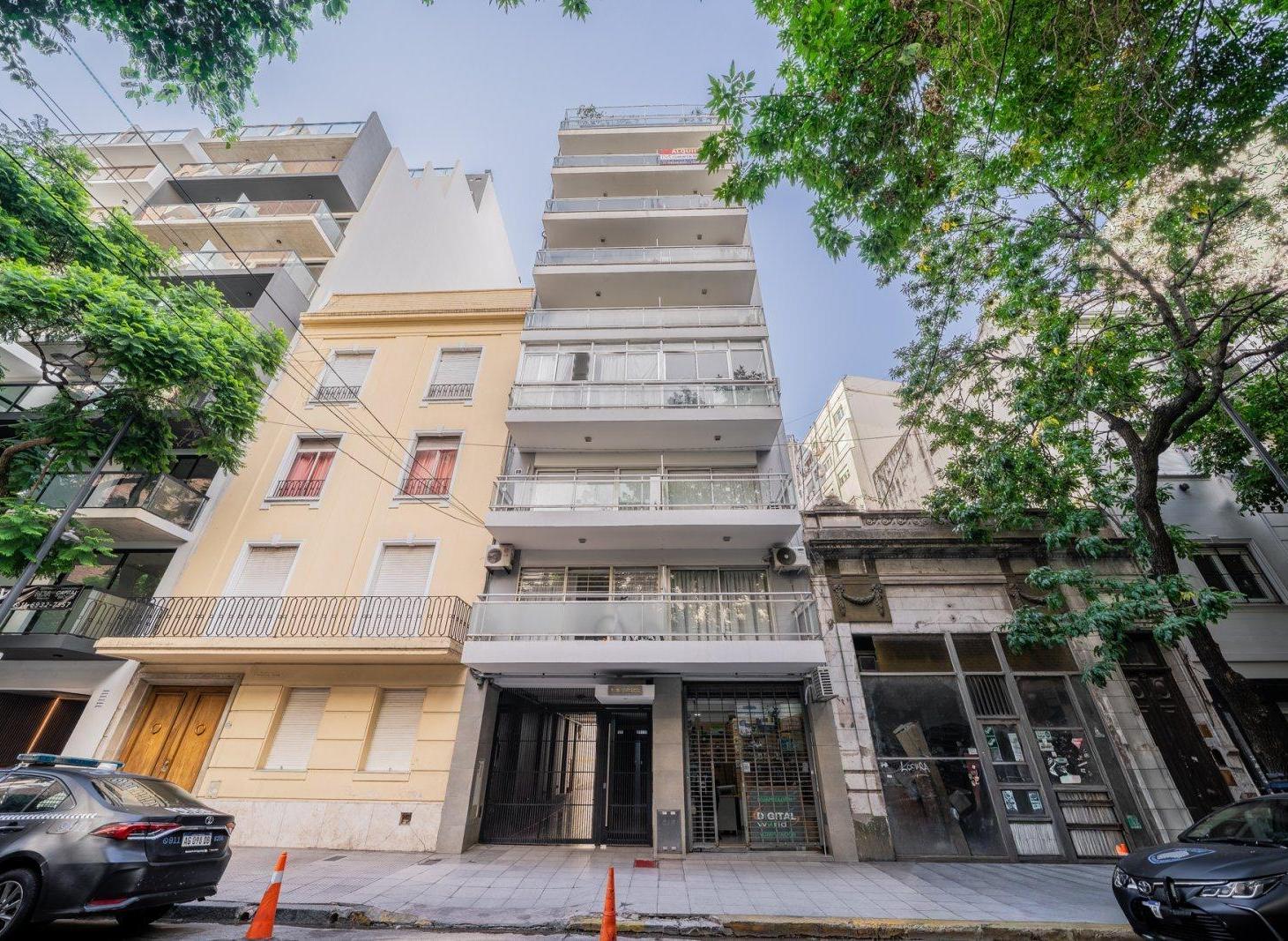DEPARTAMENTO 2 AMBIENTES CON COCHERA - ALTO PALERMO