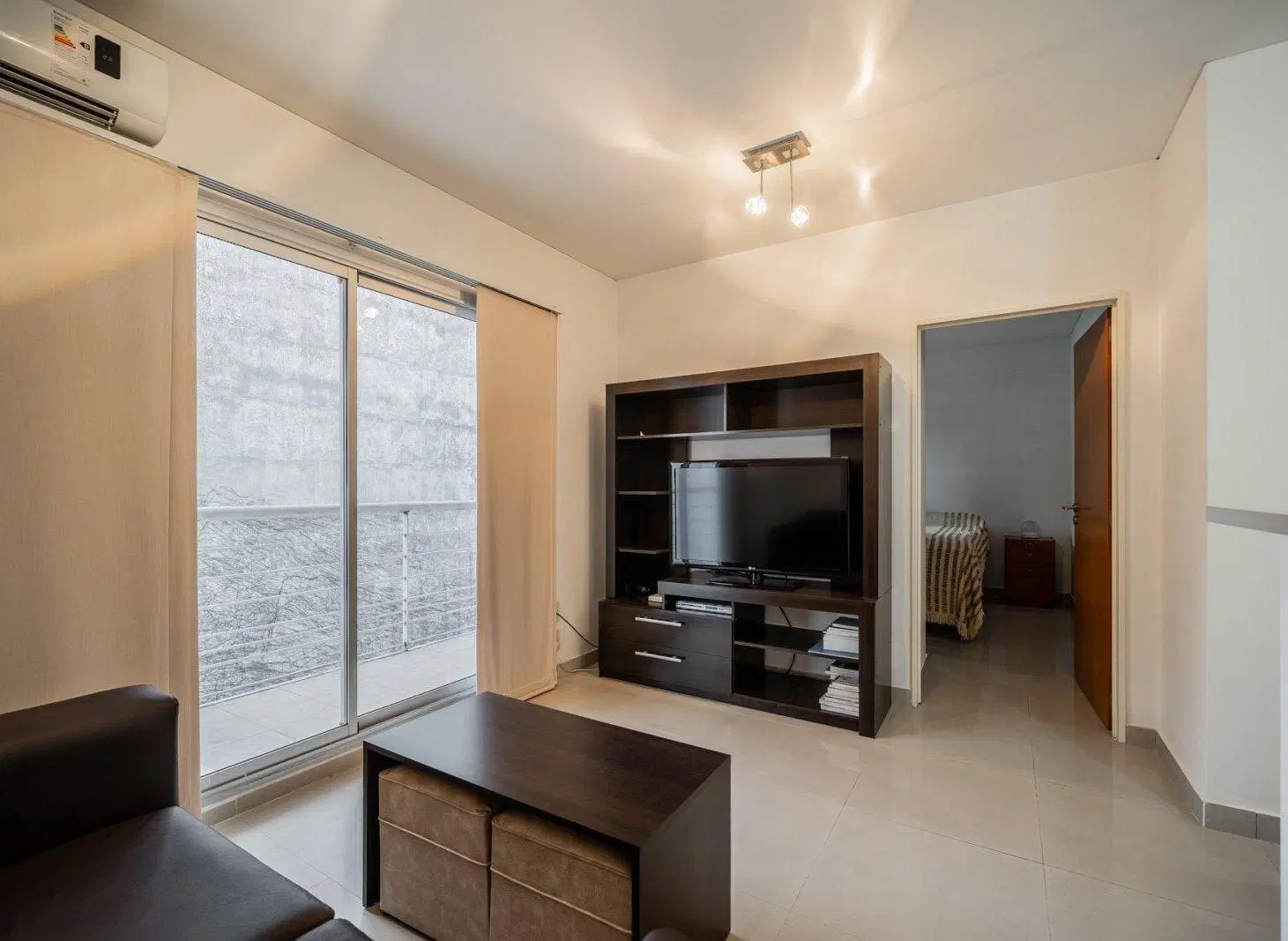 DEPARTAMENTO 2 AMBIENTES CON COCHERA - ALTO PALERMO 3
