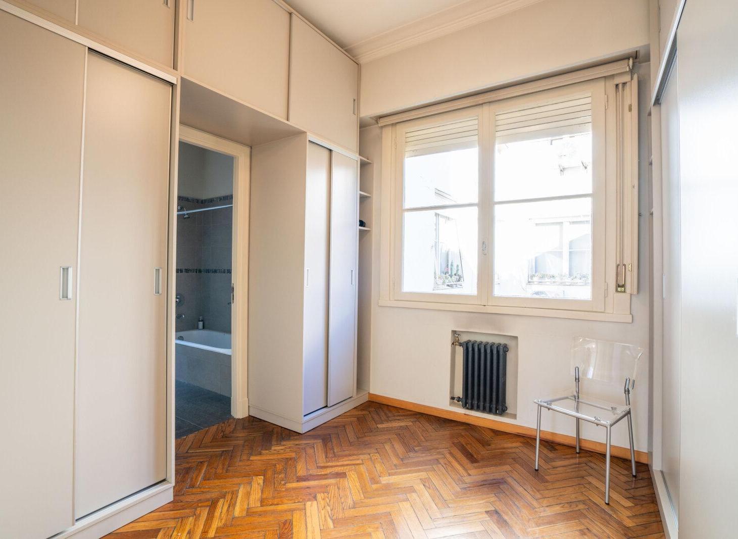 4 ambientes con dependencia Estilo Frances Reciclado | Monserrat