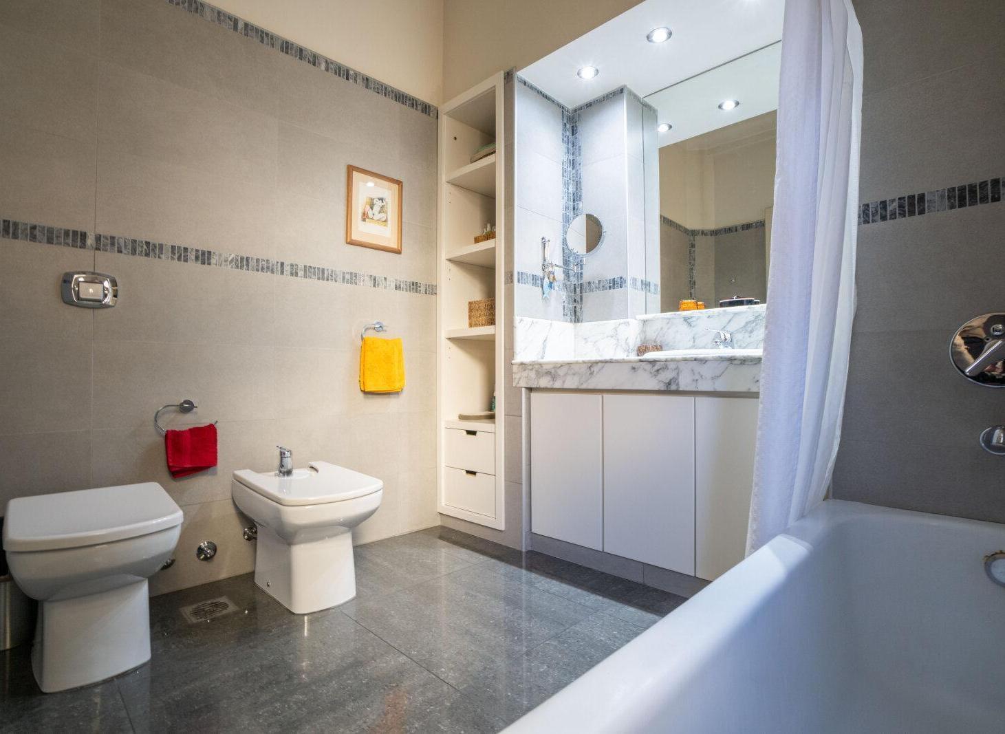 4 ambientes con dependencia Estilo Frances Reciclado | Monserrat