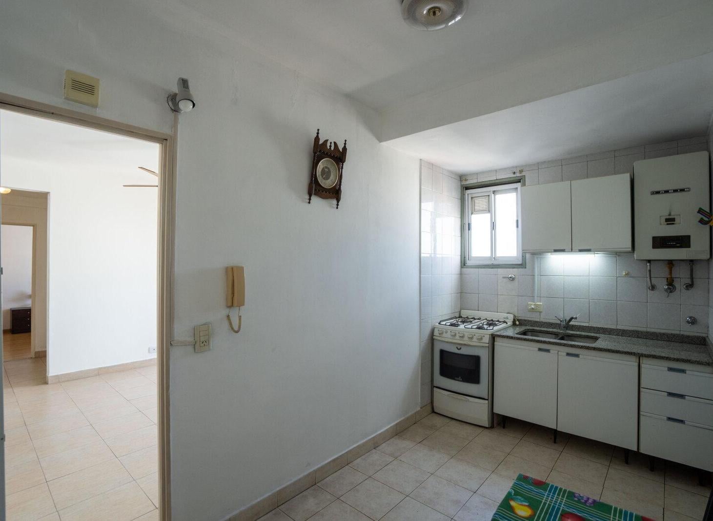 Foto de VENTA | DOS AMBIENTES | FLORES, imagen 4
