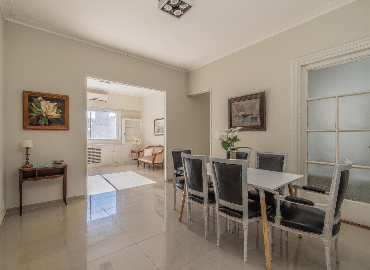Foto de Alquiler 3 ambientes , Belgrano , Estilo Neo Francés con Jardín Común, imagen 1