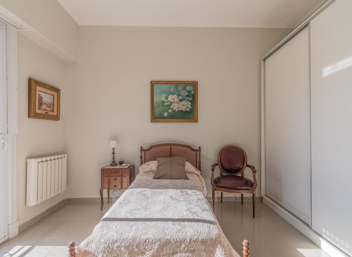Foto de Venta 3 amb. Belgrano Neo francés ; Renovado , piso alto , luminoso y, imagen 5