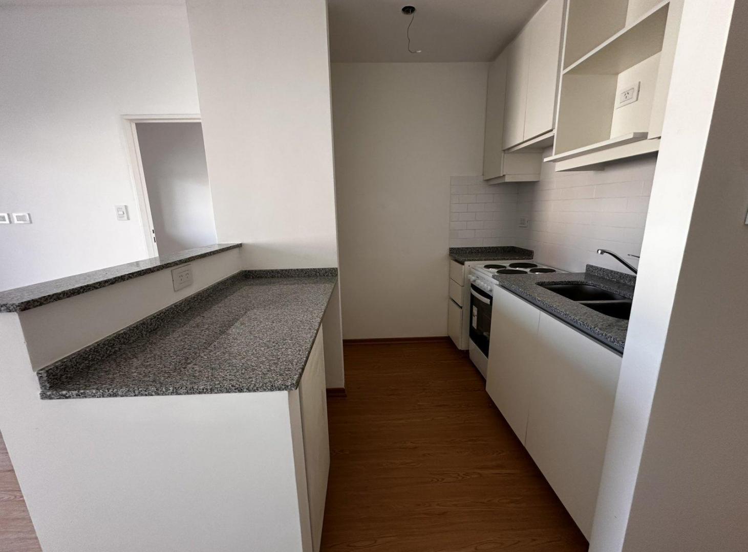 Foto de ALQUILER | 2 AMB C/COCHERA | VILLA ORTUZAR, imagen 4