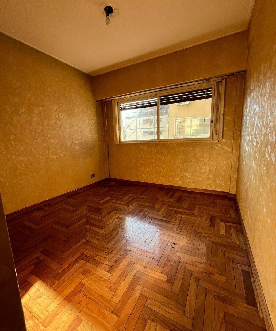 Foto de DEPARTAMENTO 3 AMBIENTES CON COCHERA Y BAULERA - CABALLITO, imagen 3
