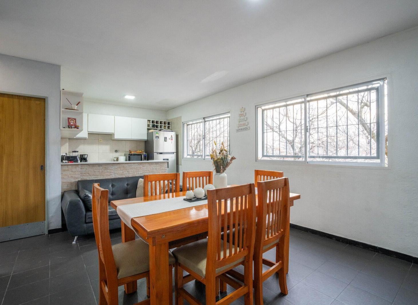 Foto de Venta en block de dos departamentos - 3 y 2 amb - Mataderos- Ideal Dos, imagen 1
