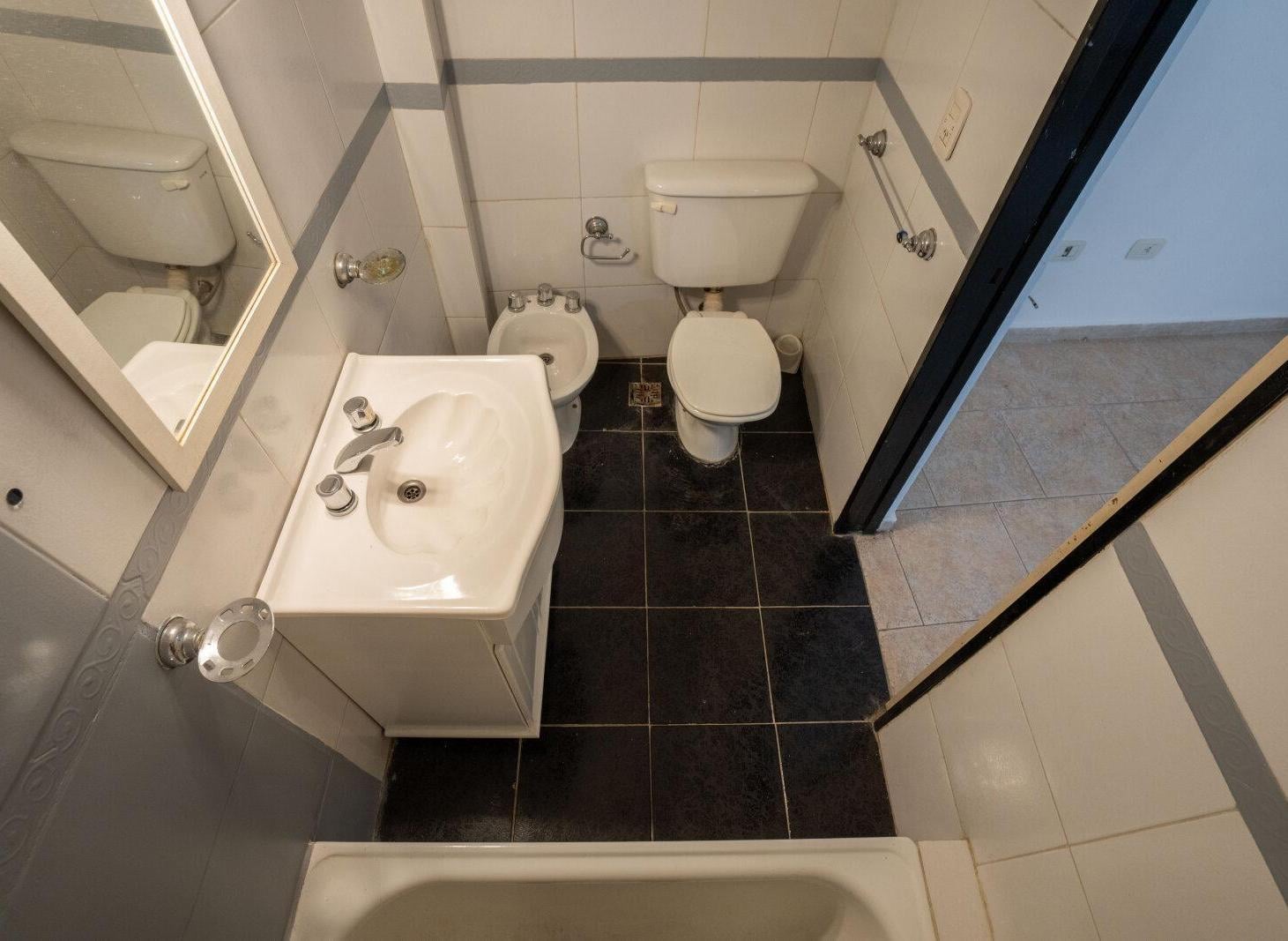 Foto de Ph Monoambiente con conexión para Lavarropas y Azotea Privada, imagen 5