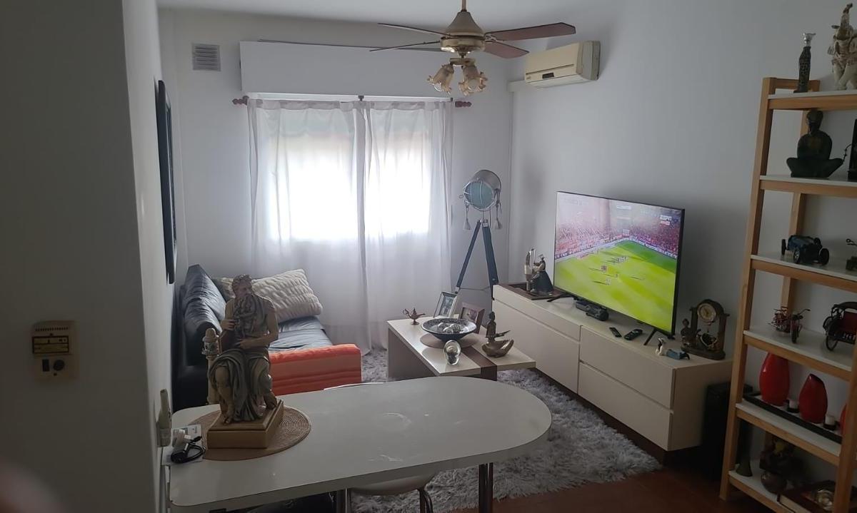 Venta 2 Ambientes en San Telmo 1