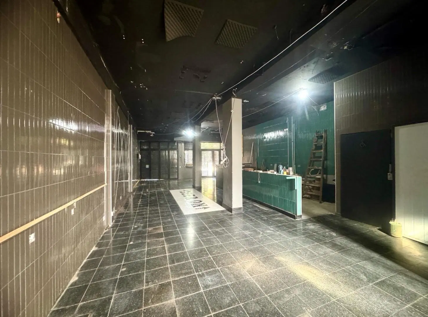 Local comercial muy amplio en excelente estado - Palermo 3