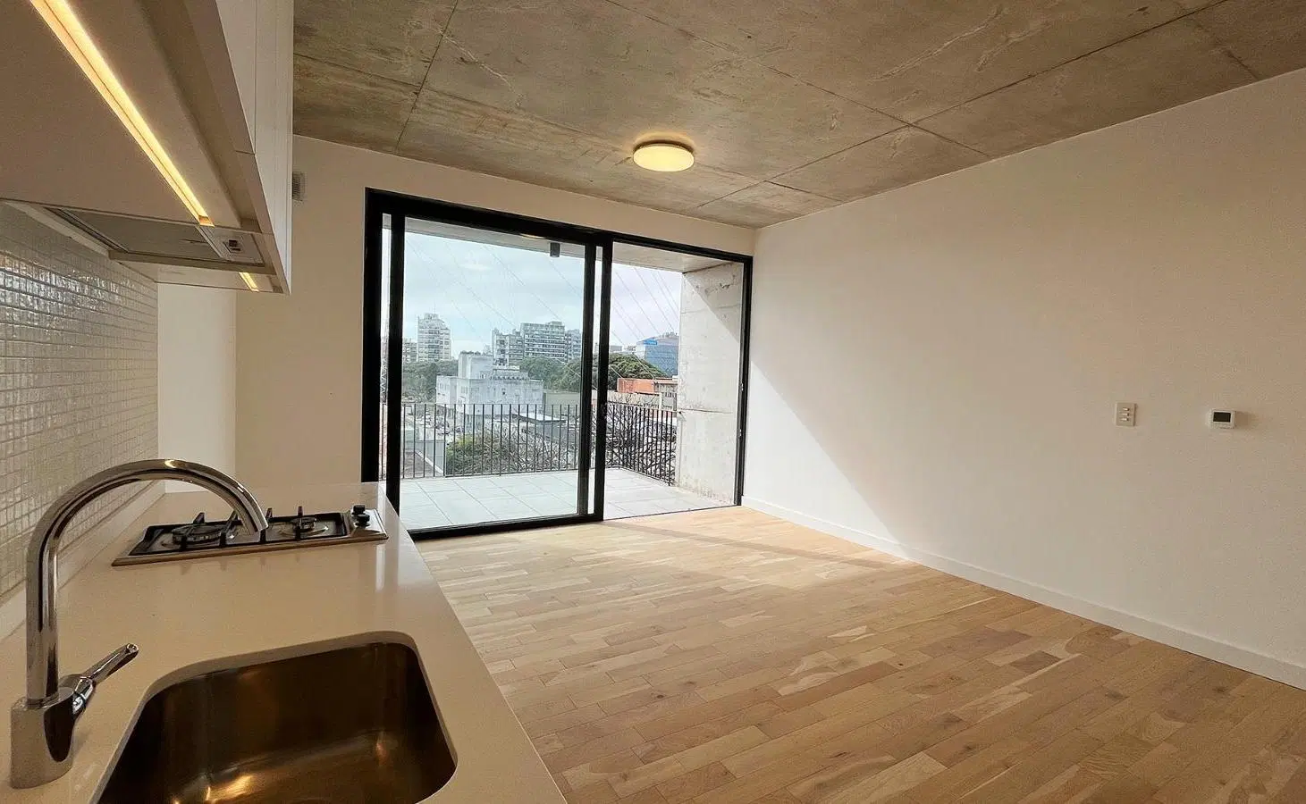Monoambiente con balcon, a estrenar en Chacarita 2