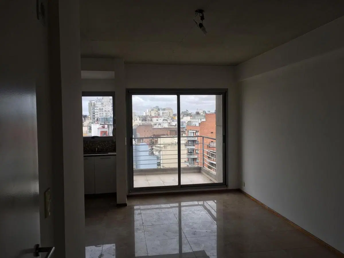 Monoambiente impecable !! - Caballito 4