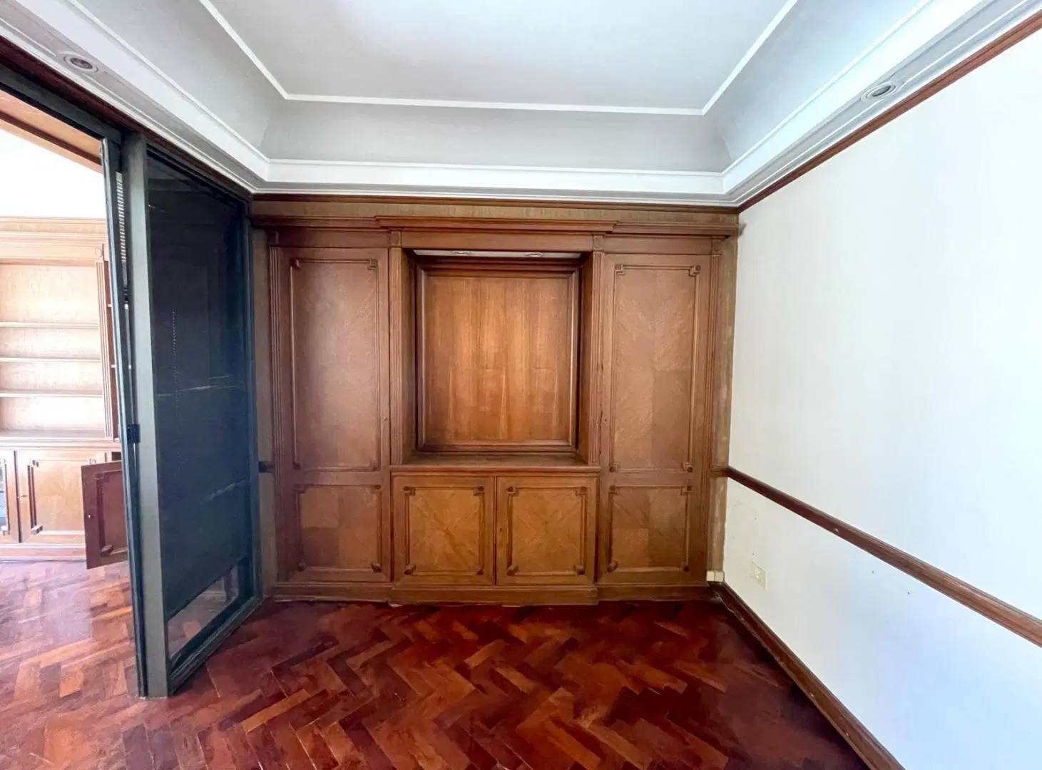 Microcentro: Excelente oficina, 4 despachos, apto profesional - Maipu 859 5º- 2