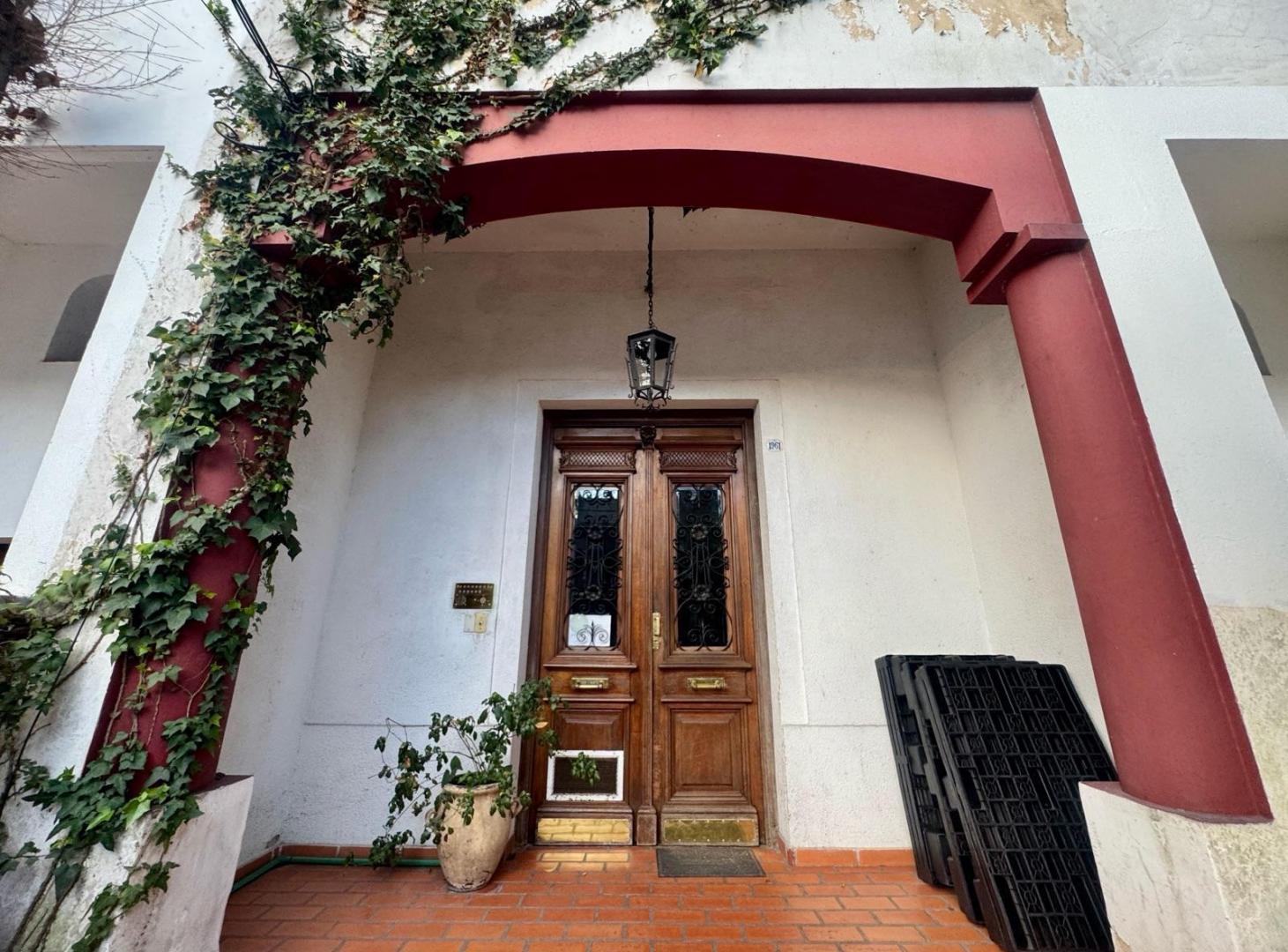 Foto de PH en venta con patio y terraza en Villa Urquiza, imagen 2