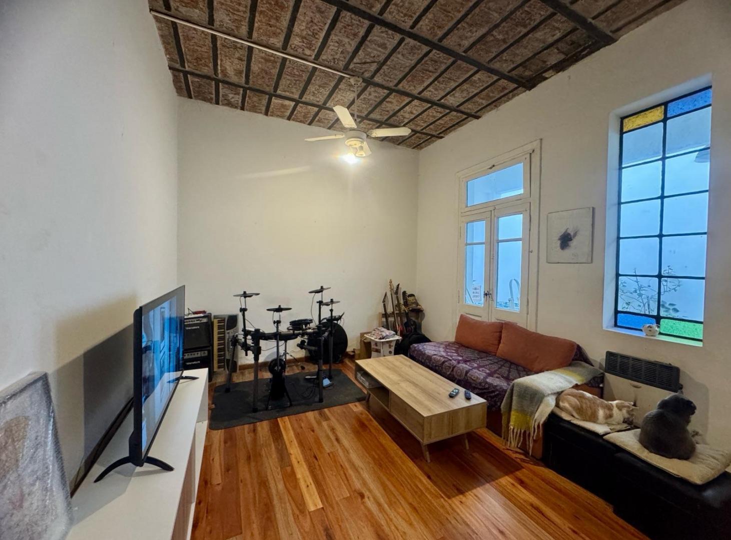 Foto de PH en venta con patio y terraza en Villa Urquiza, imagen 1