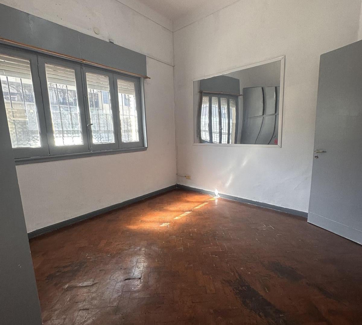 Foto de Belgrano: Ph dos ambientes con patio, - Vidal 2424 -, imagen 4