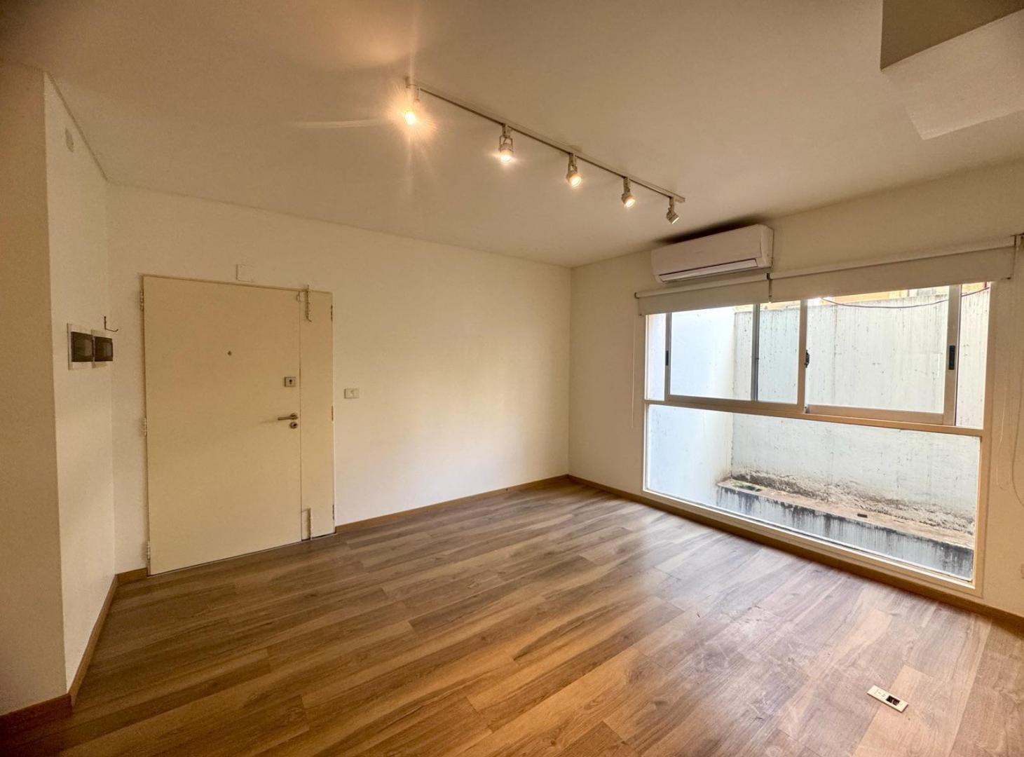 Foto de Hermoso departamento muy amplio de uso profesional o vivienda en Palermo, imagen 2