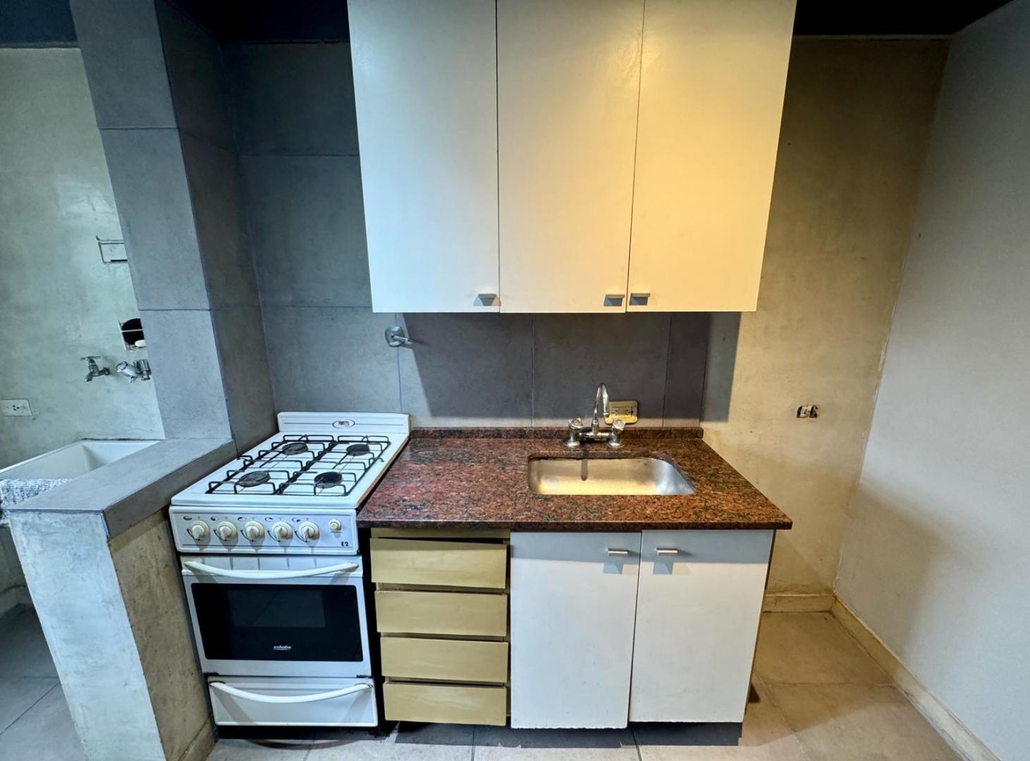 Foto de Alquiler de departamento 2 ambientes con balcón al frente en Caballito, imagen 5