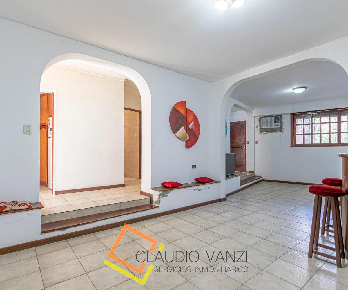 Venta PH con Entrada Totalmente Independiente en Belgrano R 2