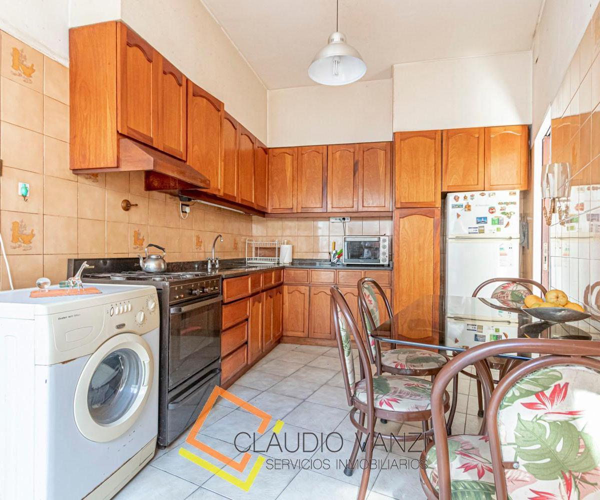 Venta PH con Entrada Totalmente Independiente en Belgrano R 5