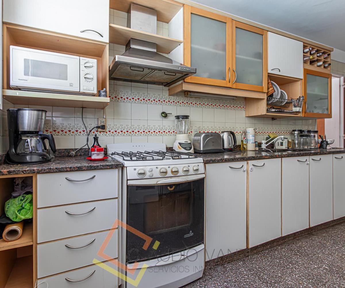 Espacioso y Luminoso 4 Ambientes + Cochera Doble + Baulera + Amenities 1