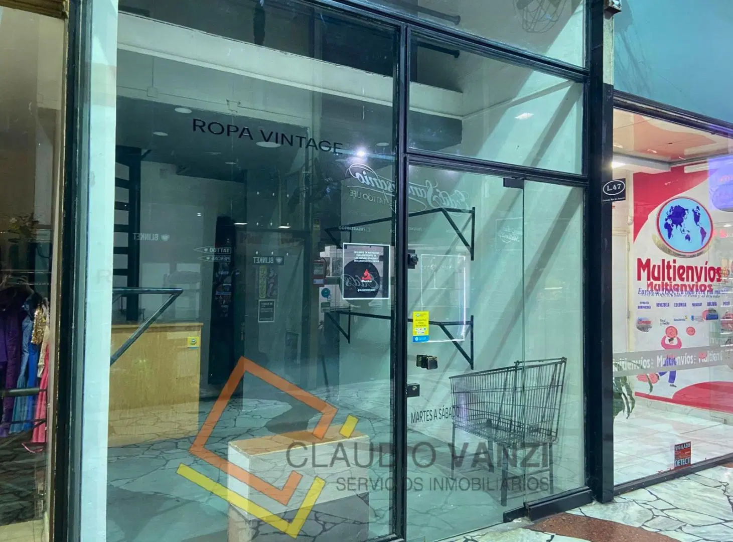 LOCAL EN ALQUILER EN LA GALERIA RIO DE JANEIRO 2