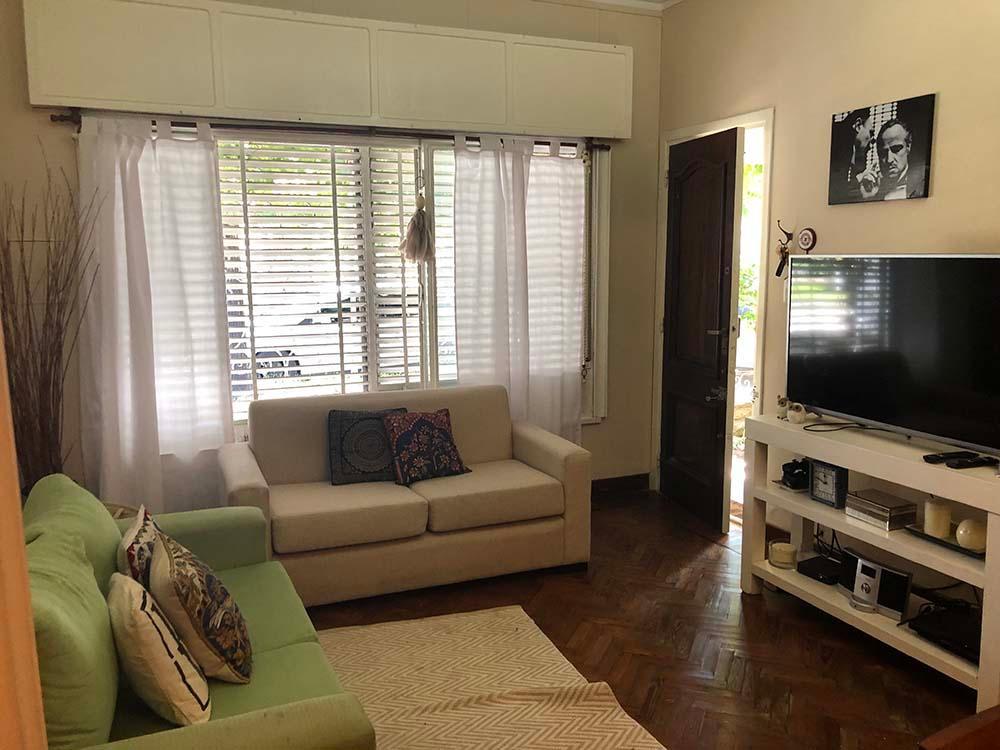 CHALET EN VENTA EN MUY BUENA UBICACIÓN!!!