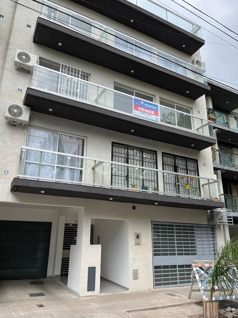 Departamento a estrenar 2 amb c/cochera buena Ubicación