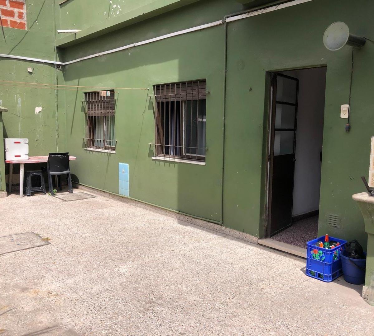 Llavallol Oportunidad Venta Propiedad 3 Deptos + Cocheras 5