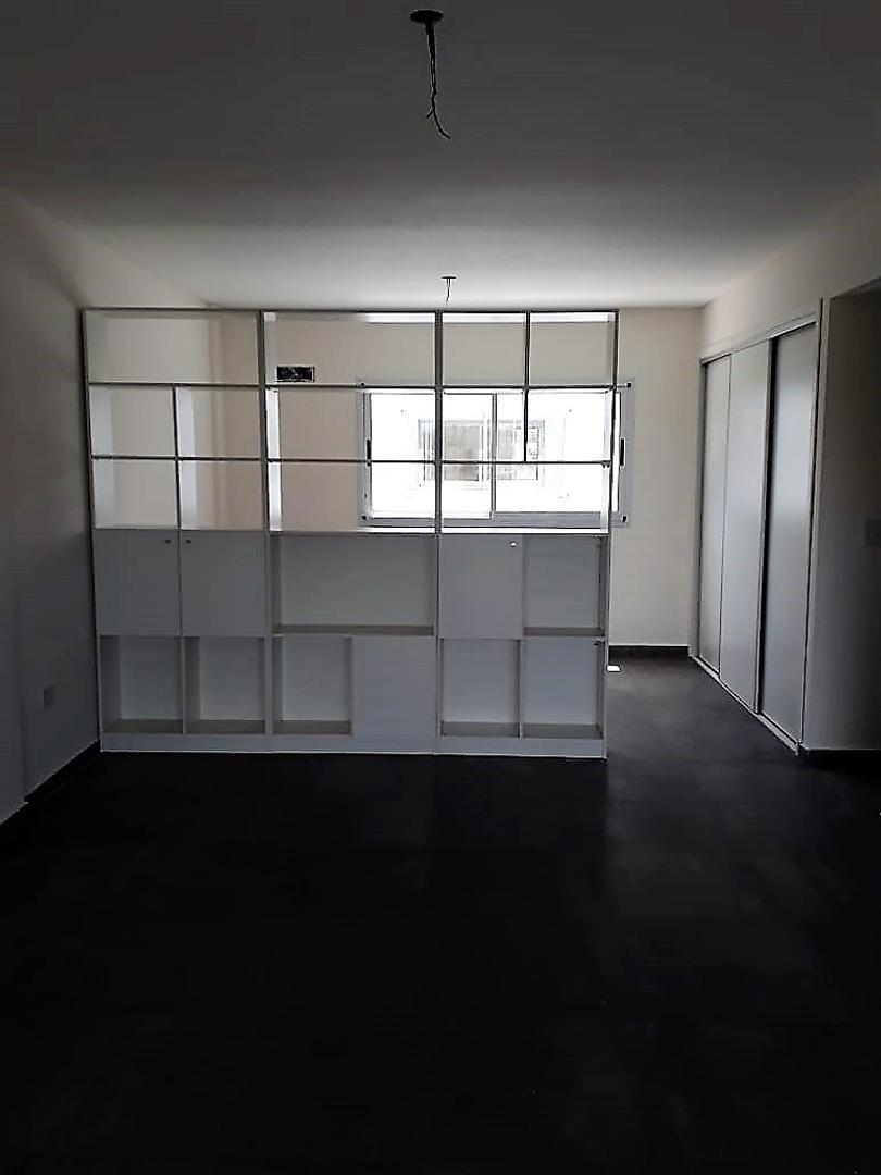 Foto de MUY BUEN DEPTO EN EDIFICIO DE MUY BUENA CATEGORÍA - ADROGUE, imagen 5