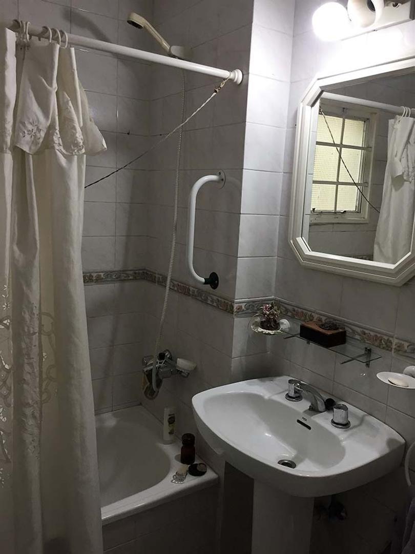 Foto de ADROGUE venta depto 2 amb c/chochera NUEVO VALOR DE VENTA, imagen 3