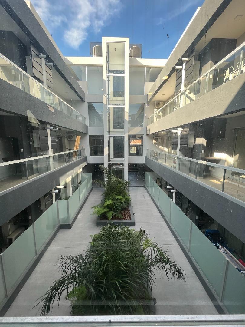 Adrogue Depto 1 ambiente en venta c/cochera
