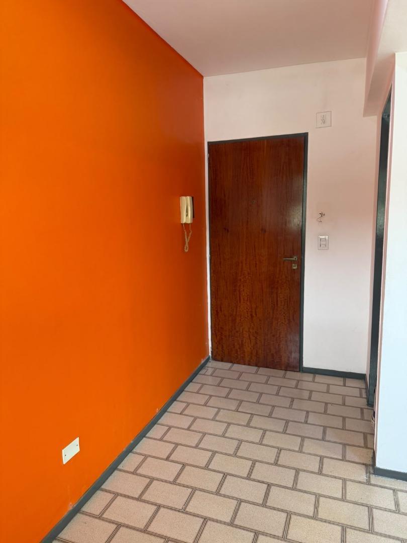 Foto de ALQUILER adrogue oficina kichinette baño Apto profesional, imagen 3