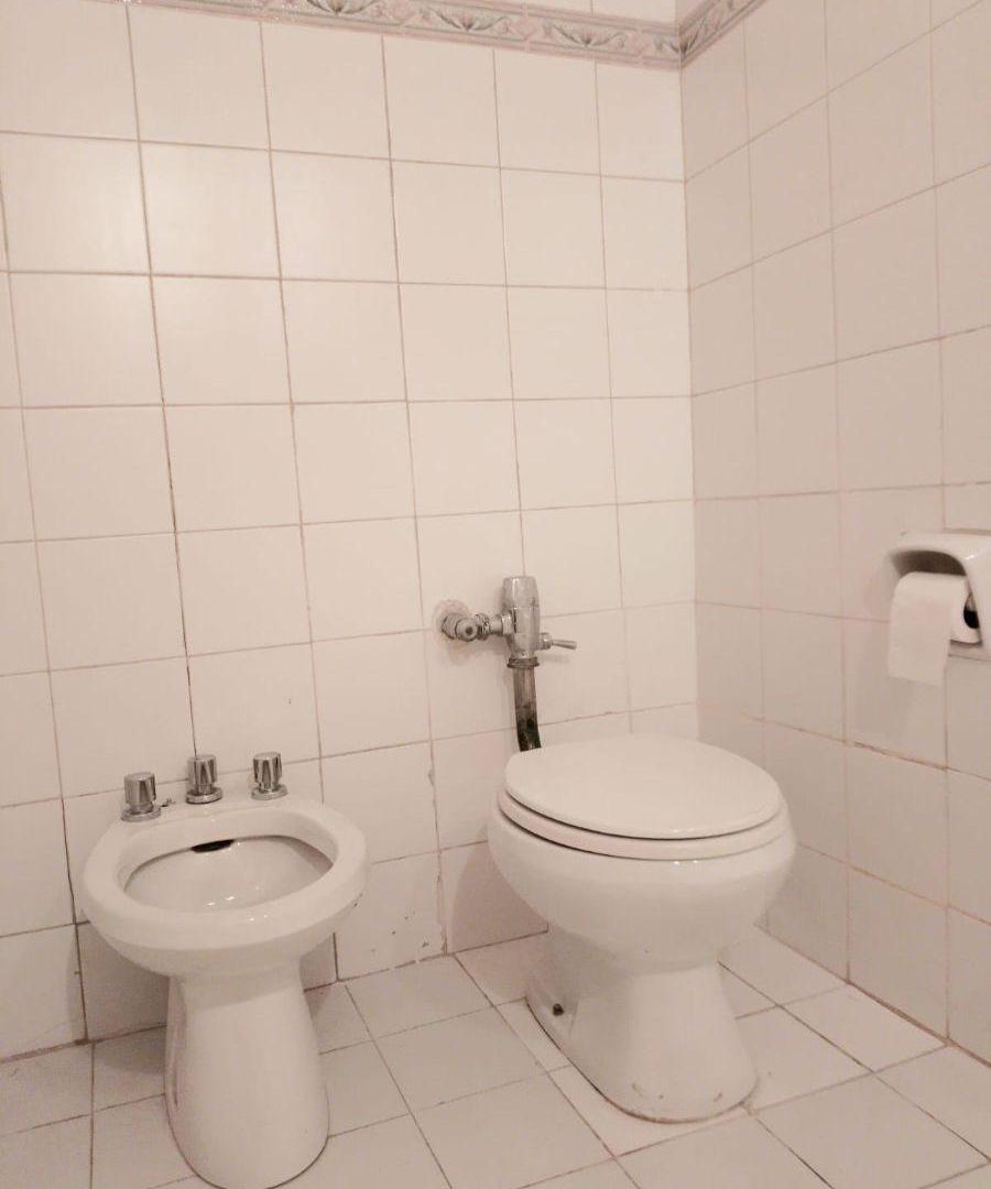 Foto de Semipiso 2 ambientes con dependencia de servicio luz y sol., imagen 4