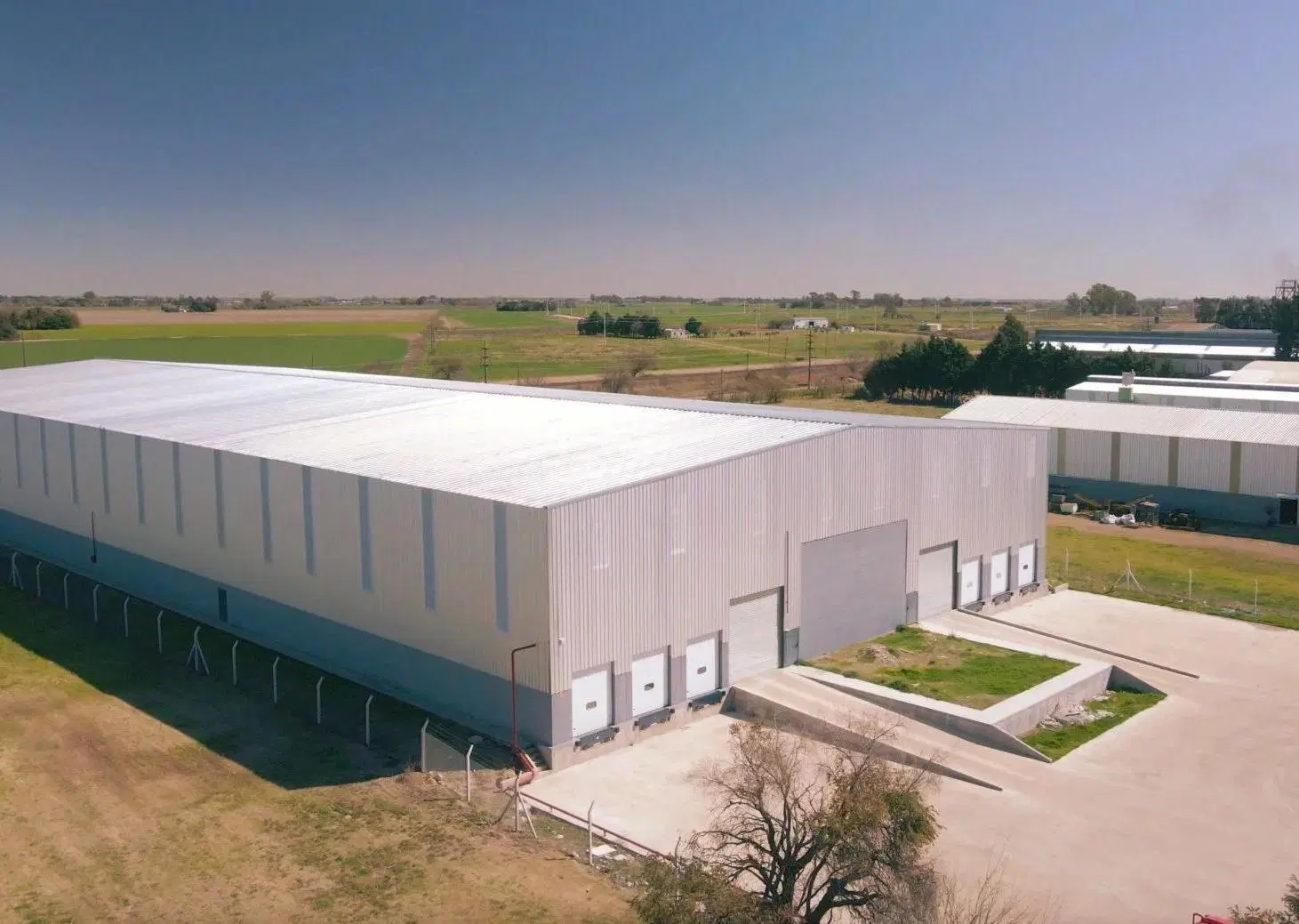 Nave Industrial de 5200 m2 en Parque Industrial Alvear 3