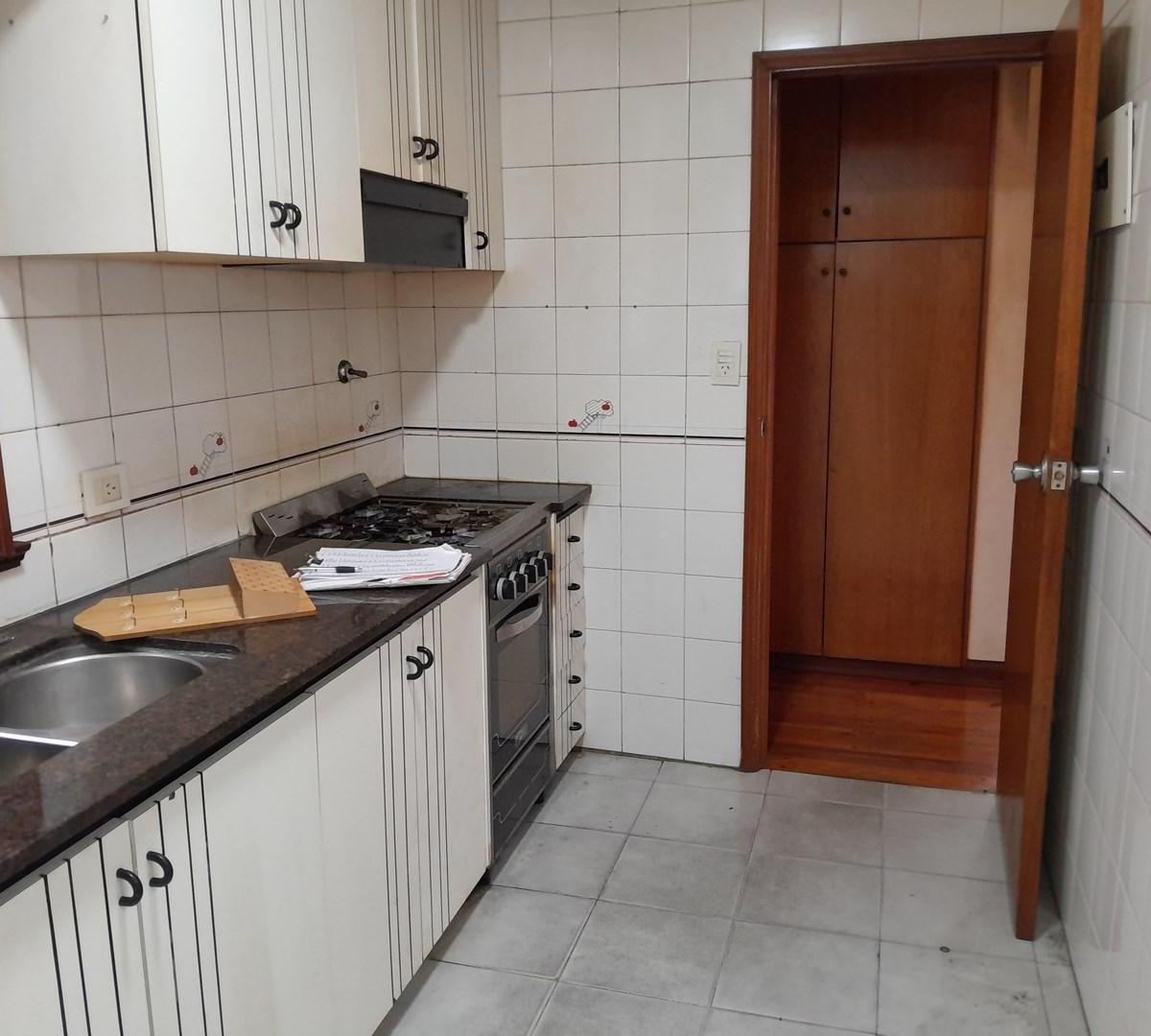 Departamento PH en Venta en San Martin, G. B. a. Zona Norte, Argentina 3
