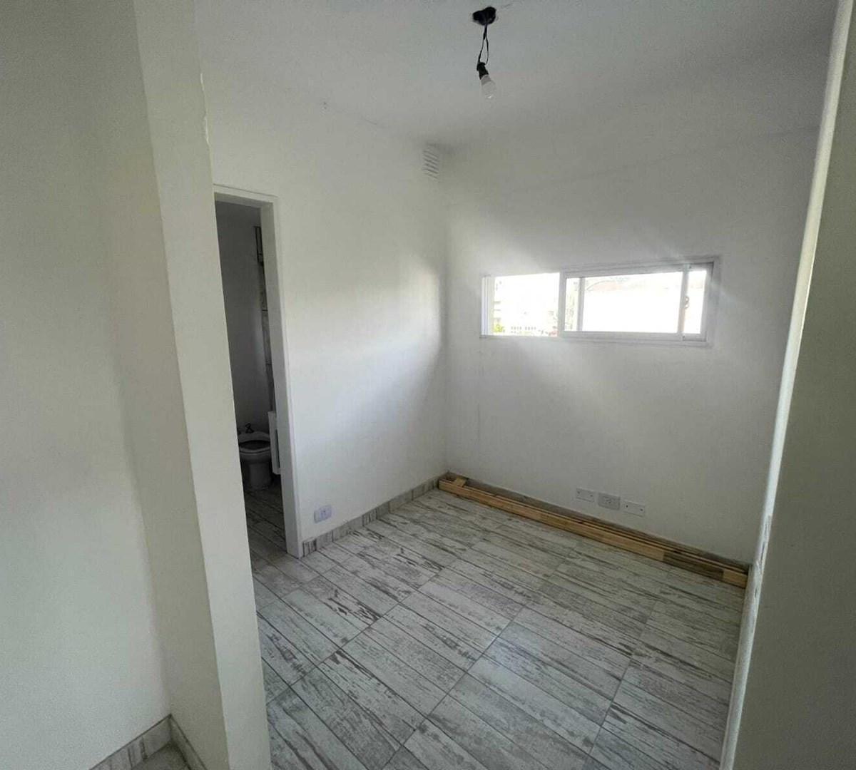 Departamento en Venta en San Fernando, G. B. a. Zona Norte, Argentina 3