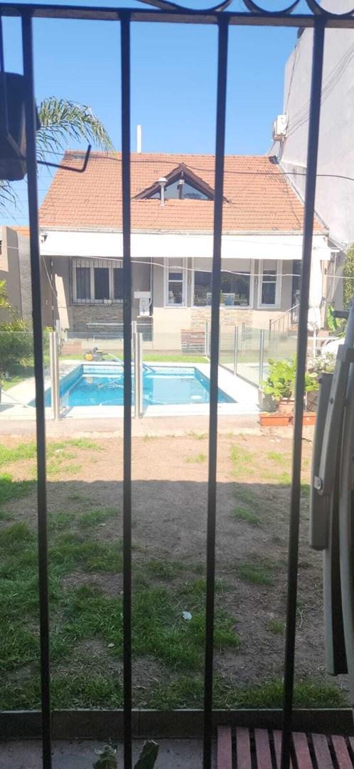Casa Chalet en Venta en San Isidro, G. B. a. Zona Norte, Argentina 2