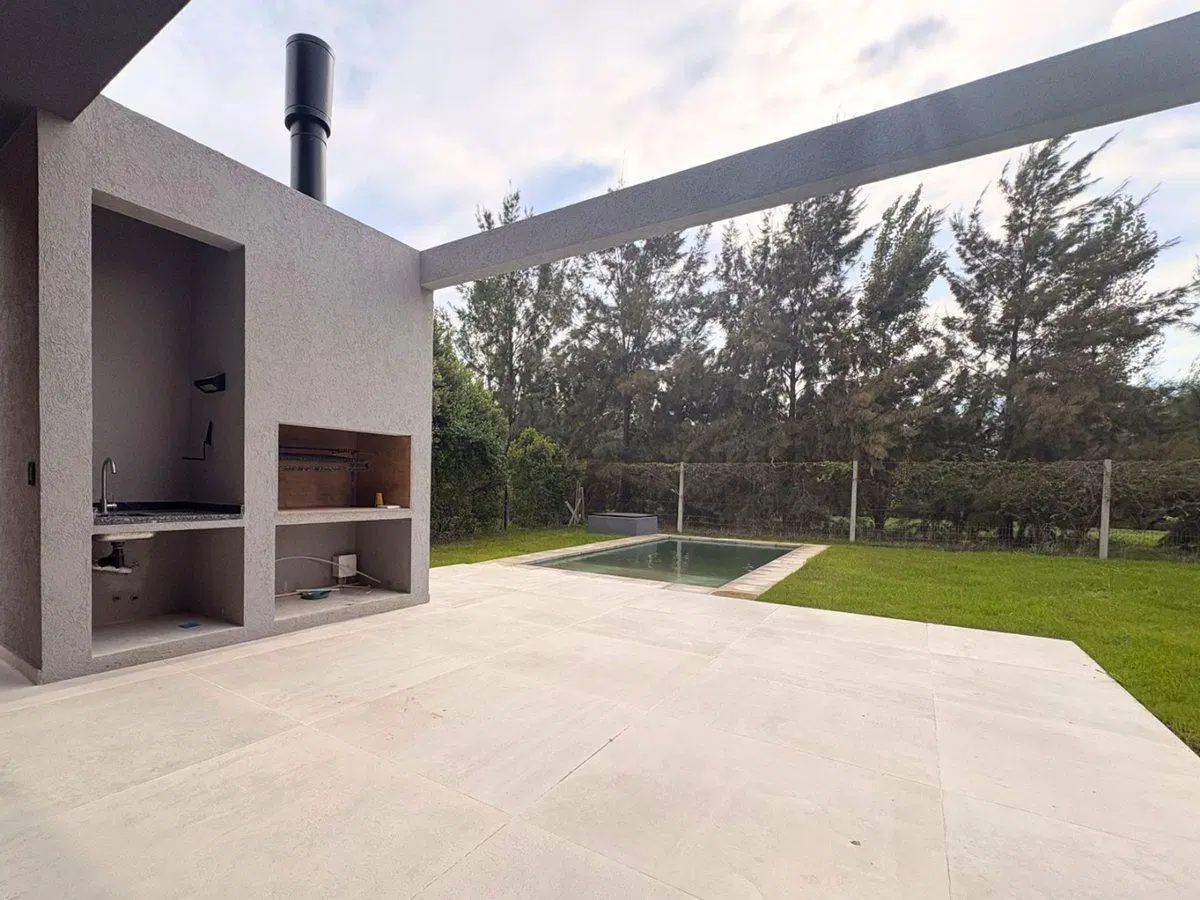 VENTA CASA 6 AMBIENTES CASTAÑOS NORDELTA 4