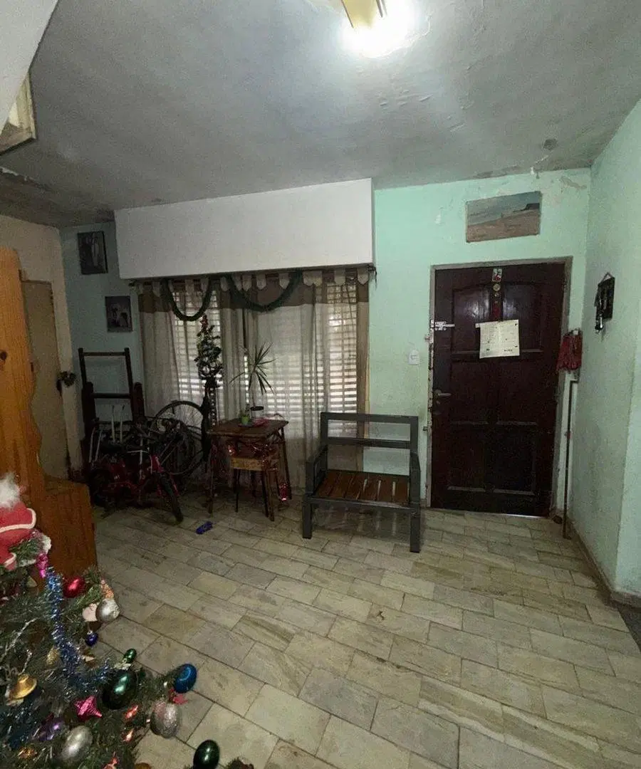 VENTA CASA 5 AMBIENTES VILLA MADERO 2