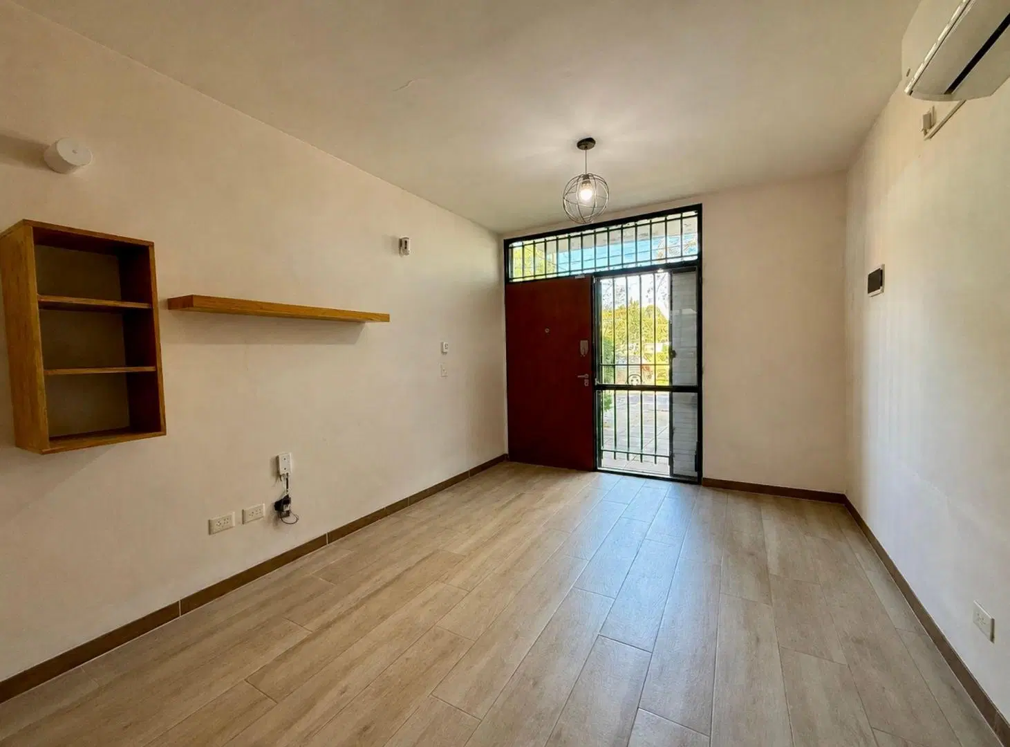 Venta Casa Duplex 3 ambientes en Ramos Mejia 5