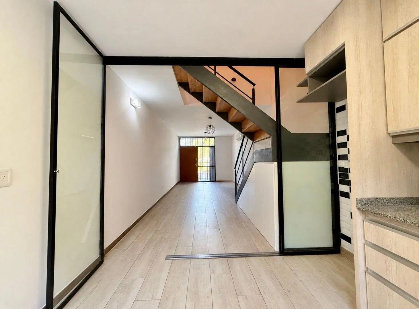 Venta Casa Duplex 3 ambientes en Ramos Mejia 4