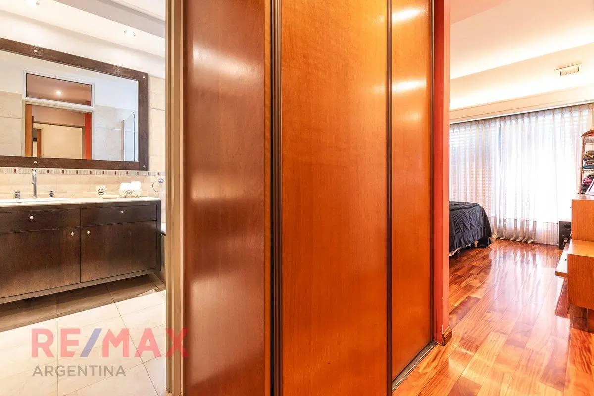 VENTA CASA 7 AMBIENTES EN RAMOS MEJIA 3