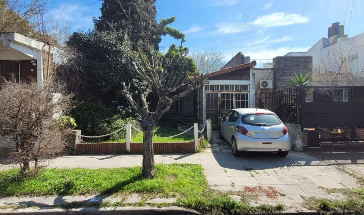 VENTA LOTE RAMOS MEJIA ZONA DON BOSCO 430 M2 2