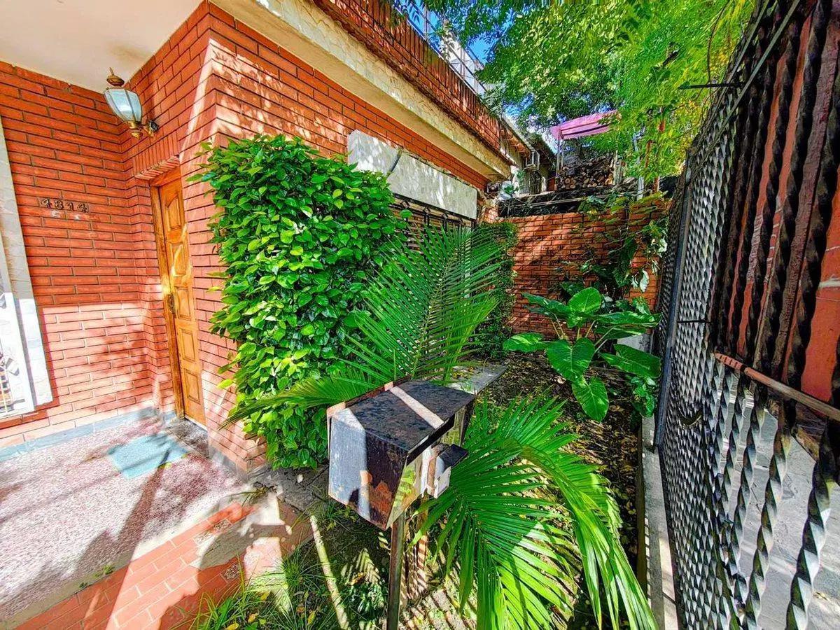 VENTA CASA 3 AMBIENTES VILLA LUZURIAGA 3
