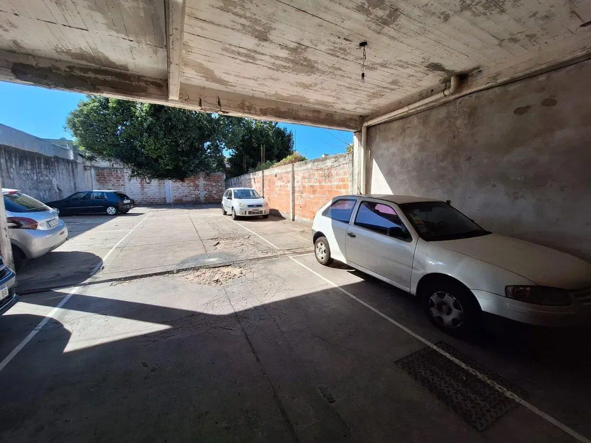 VENTA COCHERA CUBIERTA RAMOS MEJIA 4