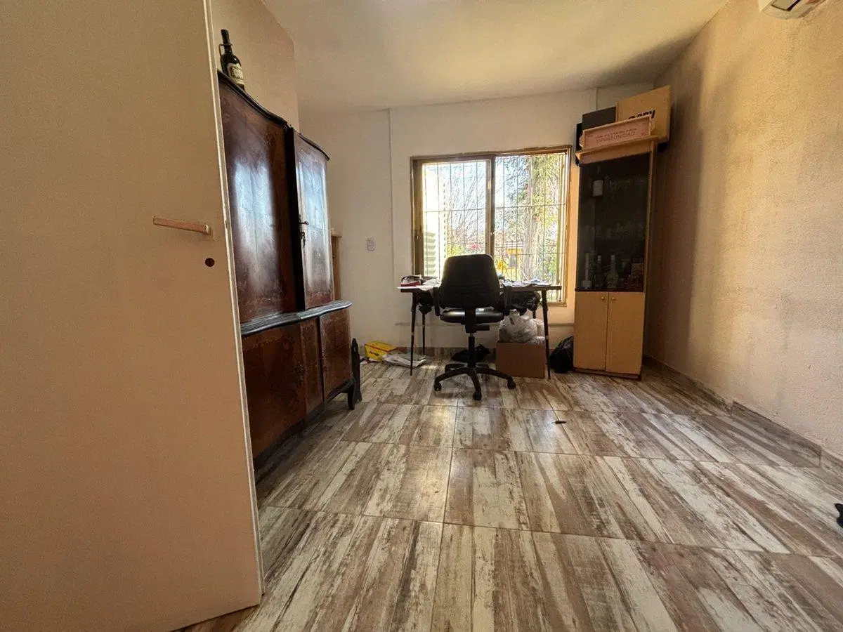 VENTA CASA 4 AMBIENTES MORENO 4